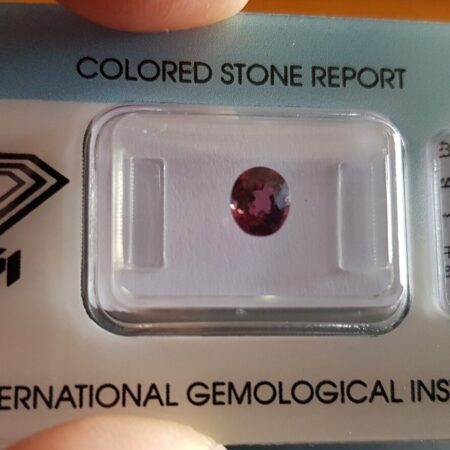 IGI Certified 1.03 carat Natural Reddish Purple Transparent Oval Cut Sapphire
