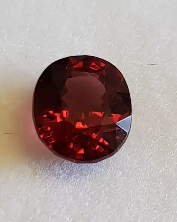 IGI Certified 0.94 carat Rare Natural Deep Red Faceted Spinel Oval Mixed Cut - Image 8