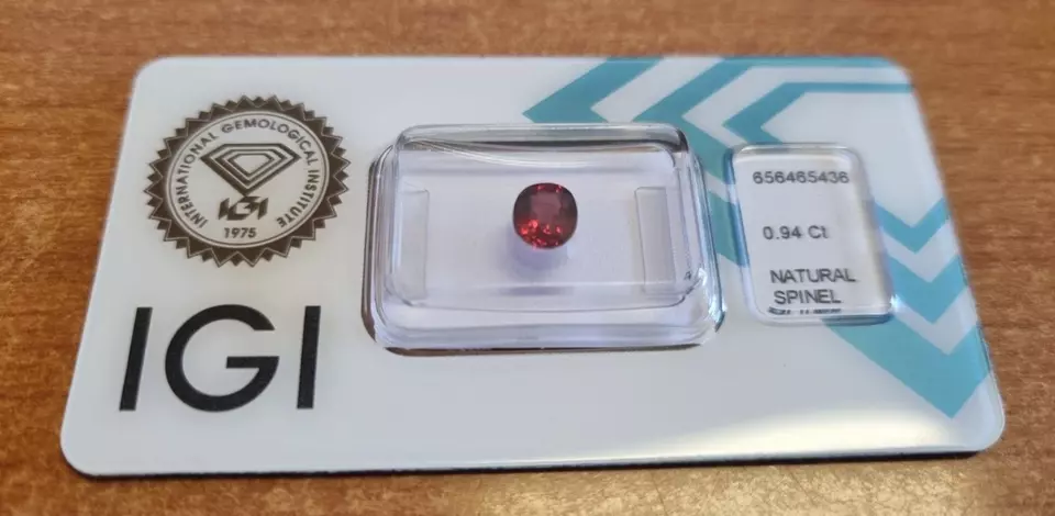 IGI Certified 0.94 carat Rare Natural Deep Red Faceted Spinel Oval Mixed Cut - Image 3